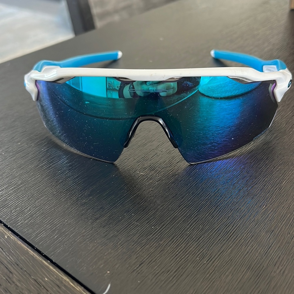 Oakley Radar EV Path Sunglasses
